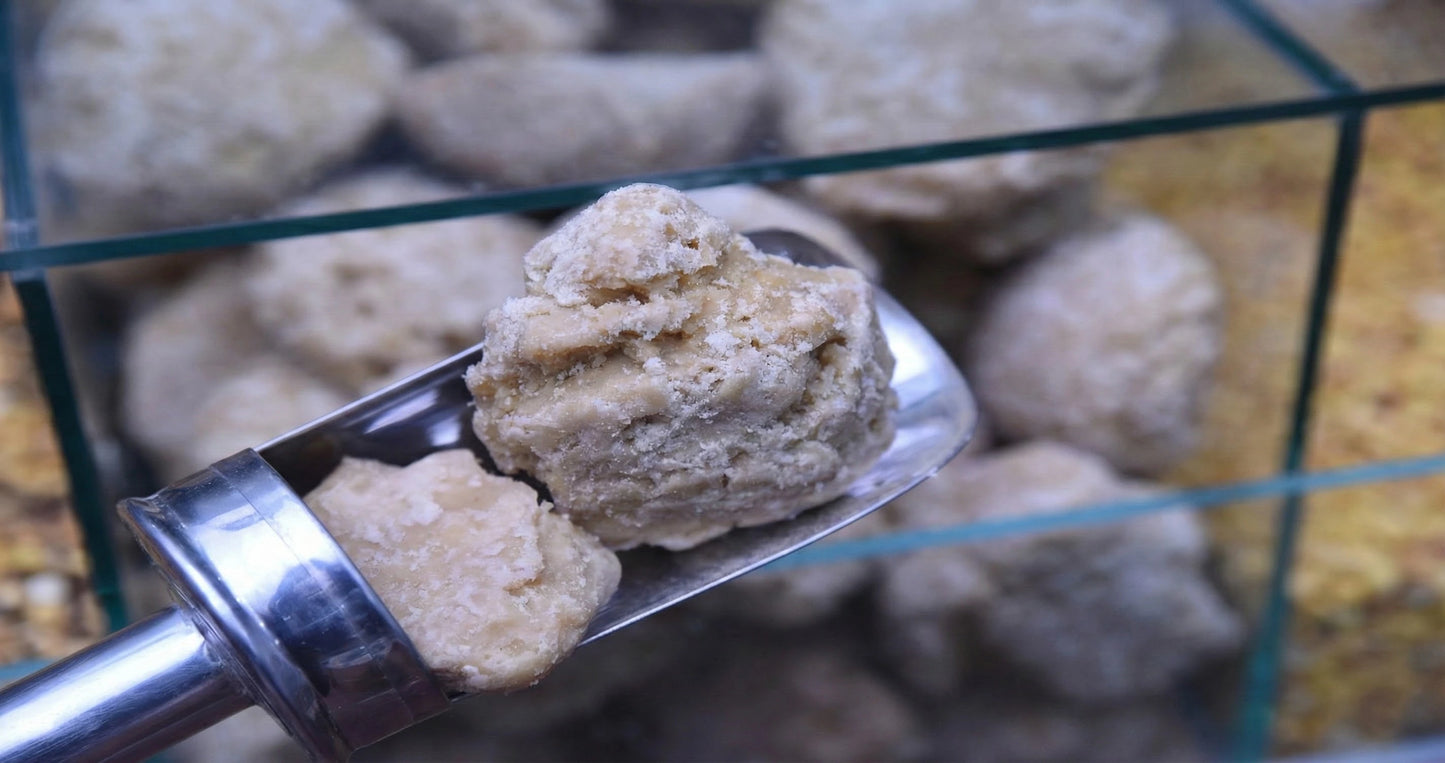 HR Herbal Nutrition Jaggery (Ghur)– 100% Natural Sugarcane Sweetener | Mineral-Rich | Chemical-Free | 1 Kg