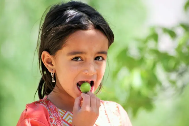 Children Nutrition Health Tips for Pakistani Mothers – صحت مند بچوں کے لیے غذائی تجاویز | پاکستانی ماؤں کے لیے صحت مند غذا کے مشورے